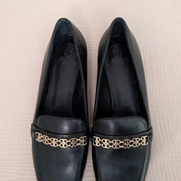Tory Burch Gemini Elegant Black Loafers with Gold Accent Size 10.5 - Picture 2 of 6